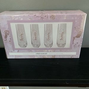 Stemless glasses. NWB